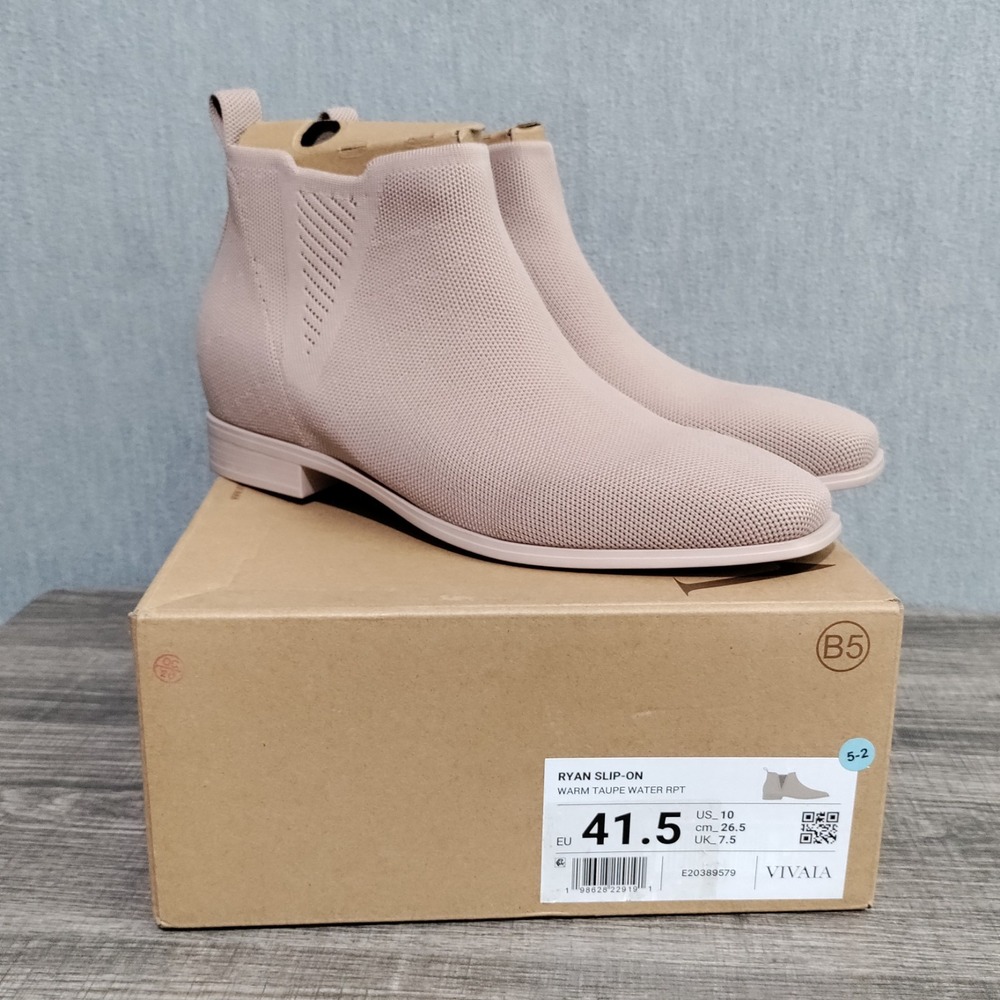 VIVAIA Ryan Chelsea Boots Womens 10 EU 41.5 Taupe Square Toe Slip On Boho NIB